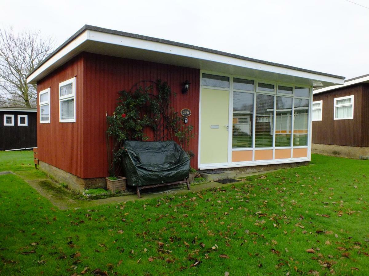 Broadside Chalet Park Stalham Buitenkant foto